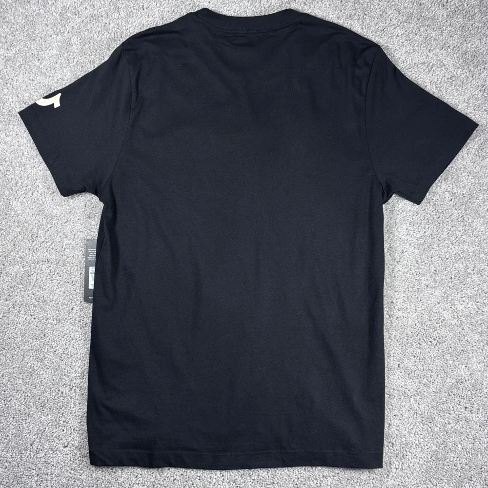 True Religion Brand Jeans Embossed Box Arch SS Tee T-Shirt Black Mens Large‎